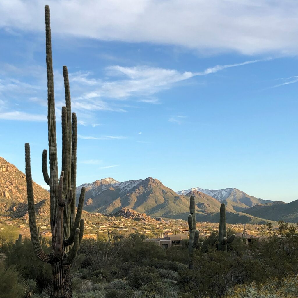 Scottsdale vs Sedona - Which Resort Town to Visit & Live in 2023